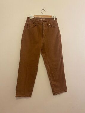Universal Thread Vintage Style Brown Straight Leg Jeans